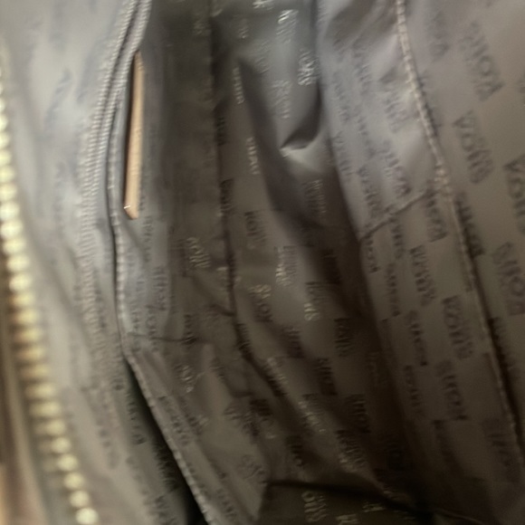 Purse - Picture 3 of 7